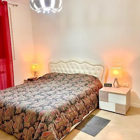 Altopascio Apartment