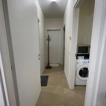 Altopascio Apartment * Altopascio
