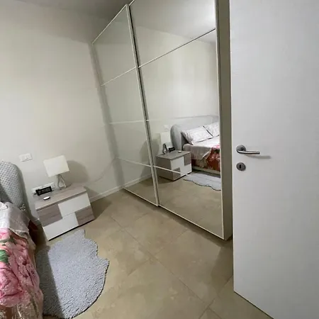 Altopascio Apartment *